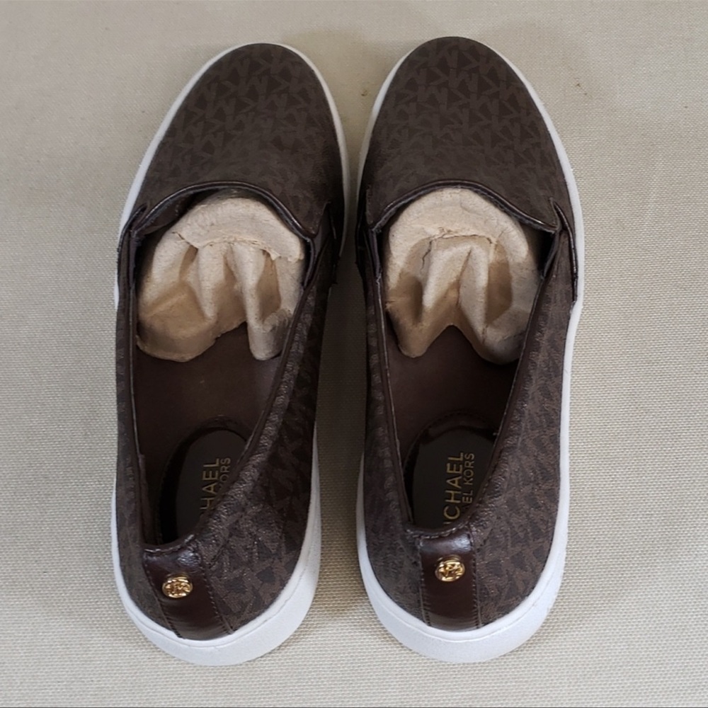 COPY - MICHAEL KORS KEATON SIGNITURE WOMENS SLIP ON SNEAKERS BFPM-01-205